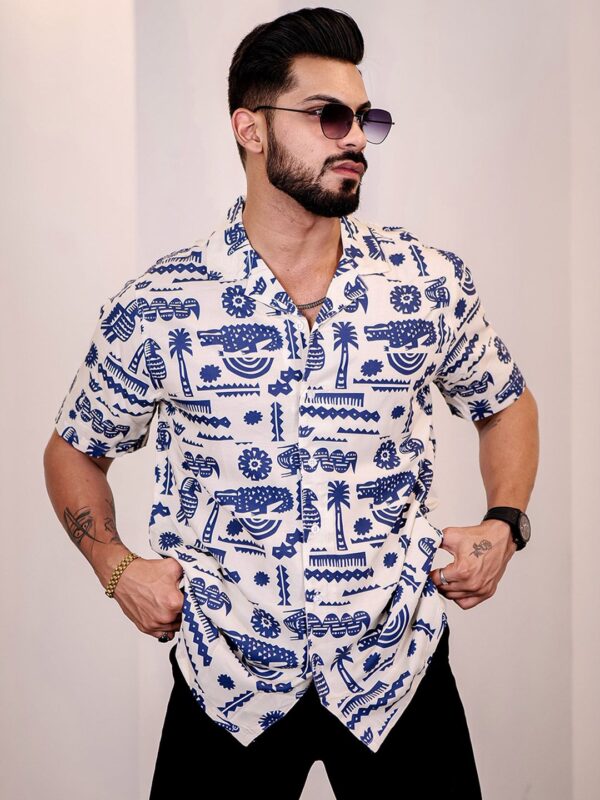 Graphic Printed Spread Collar Pure Cotton Casual Shirt