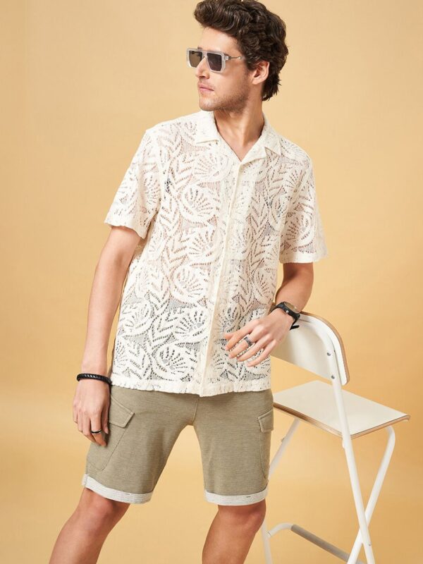 Slim Fit Printed Spread Collar Short Casual Shirt