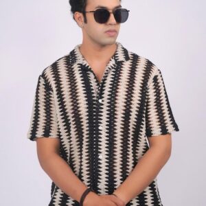 Striped Modern Fit Cutaway Collar Short Regular Fit Shirt