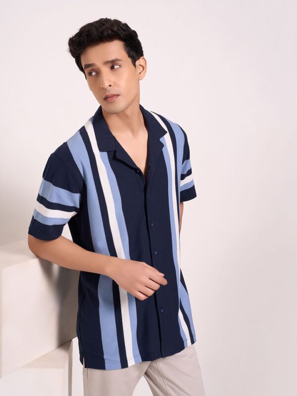 Men Slim Fit Opaque Casual Shirt - Image 2