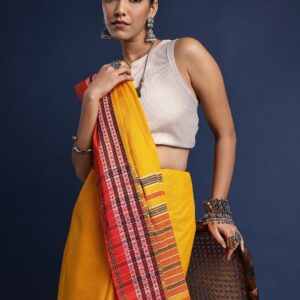 Begampuri Handloom Cotton Woven Design Saree With Blouse Piece
